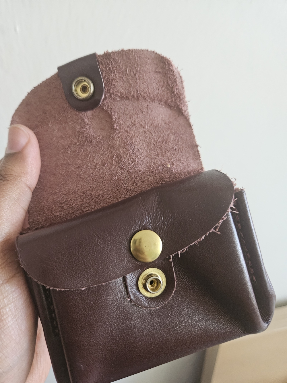 Maroon Leather Coin Pouch with Double Snap Closure - Handmade In ENGLAND - Picture 2 of 4